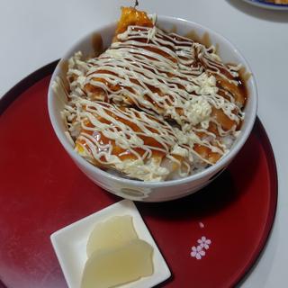 とん平丼スペシャル(たこ社長)