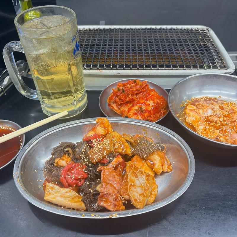 ホルモン5種盛りセット(焼肉ホルモン 空 鶴橋本店)