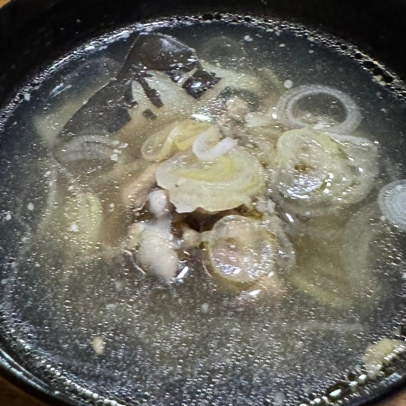 スッポンのすまし汁(よもぎ)