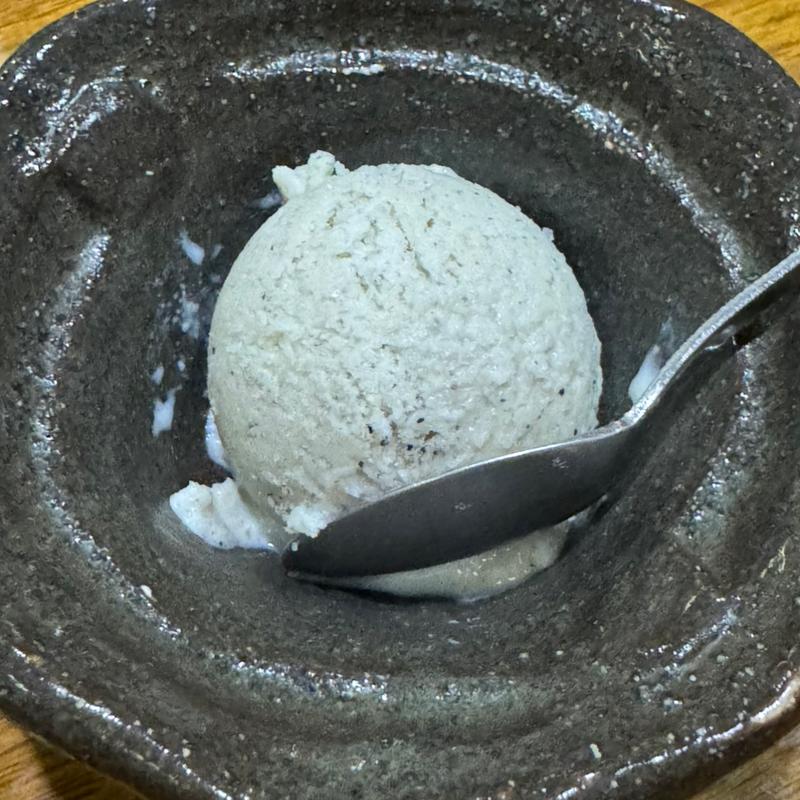 黒ごまのシャーベット(よもぎ)