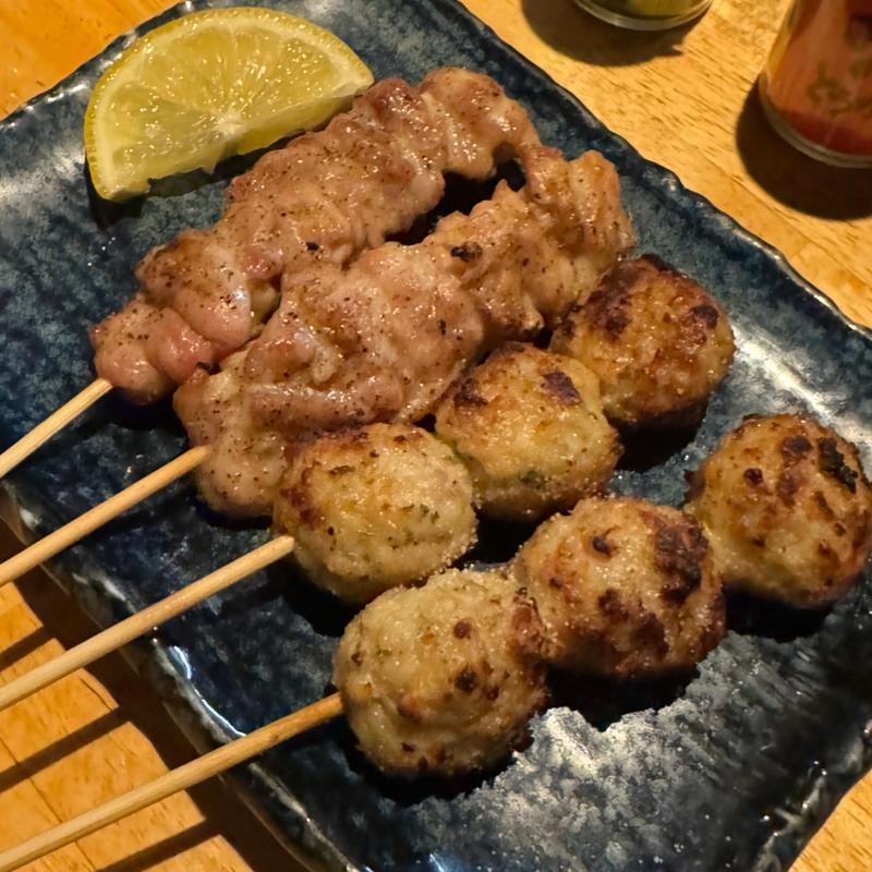 つくね+せせり(やきとりやさんあっ鶏)