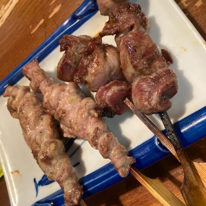 せせり、砂ずり(やきとり 鳥料理 千扇（ちせん）)