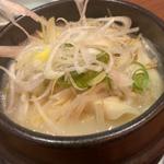 鶏白湯餃子(バリヤス酒場 幕張本郷南口)