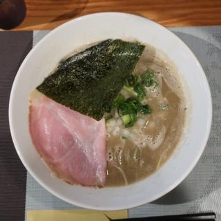 魚介豚骨らぁ麺(らぁ麺海豚(Iruka))