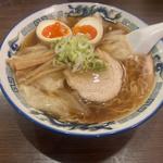 ワンタン麺（並）煮卵