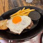 国産牛のビーフ100%ハンバーグ(STEAK JOINT ステーキジョイント)