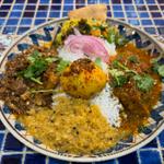 2種あいがけ(カレー屋カリクロ)