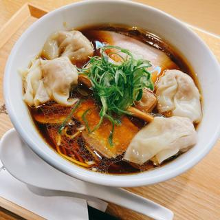 ワンタン中華そば（醤油）(中華そば たすく)