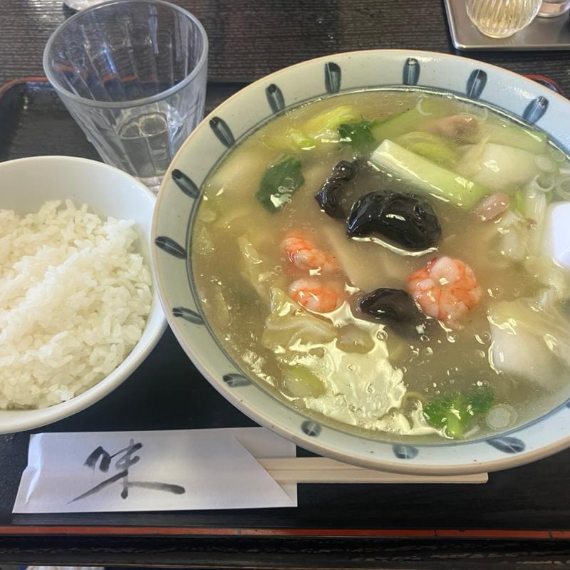 エビそば半ライス(中華料理楼蘭 )