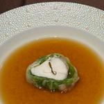 鮟鱇のブレゼスープ仕立て(メインダイニングルーム ル・トリアノン)