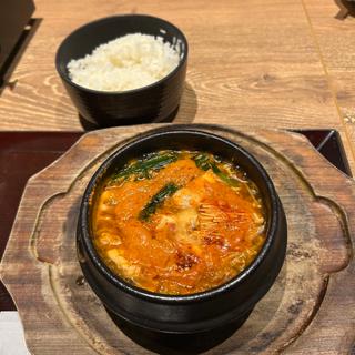 辛チゲ豆腐+ライス(天然温泉　平和島　レストランゆらり)