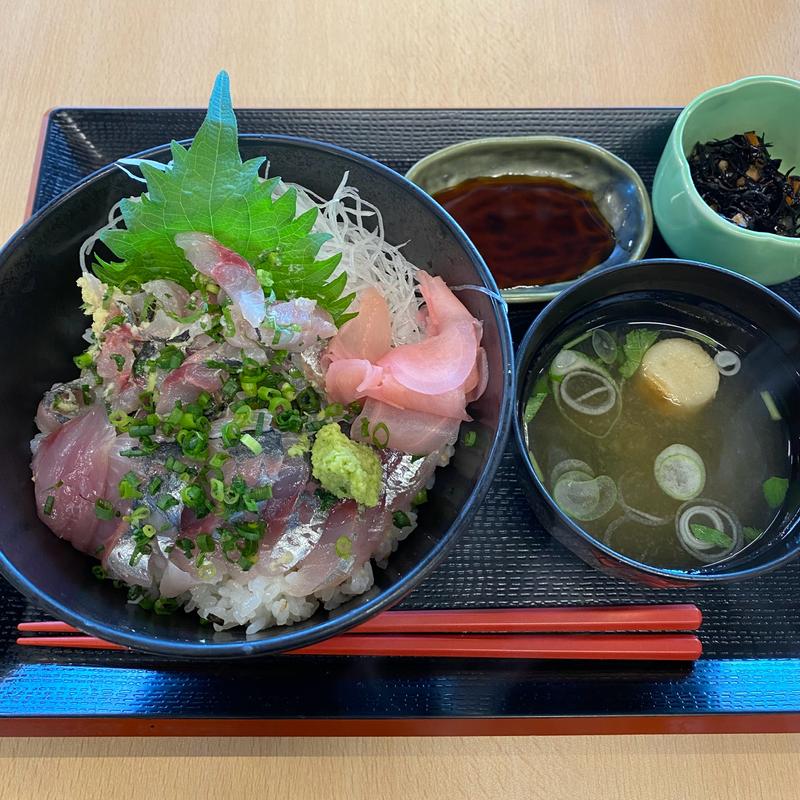 あじたたき＆さしみ丼(わたしの店)