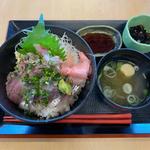 あじたたき＆さしみ丼(わたしの店)