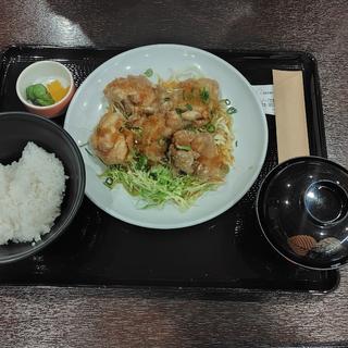 油淋鶏定食(MOGUMOGU食堂)