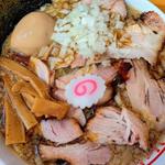 背脂煮干しちゃーしゅー麺 味玉