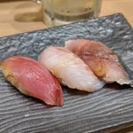 日替わり3貫(貝 刺身専門店 しらはら 関内)