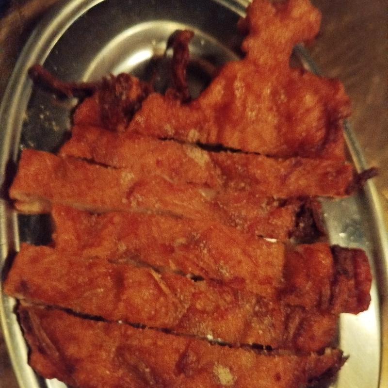 (小酒 sake bar （預約制）We kindly ask that all guests make a reservation in advance, as we are unable to accommodate walk-ins.)