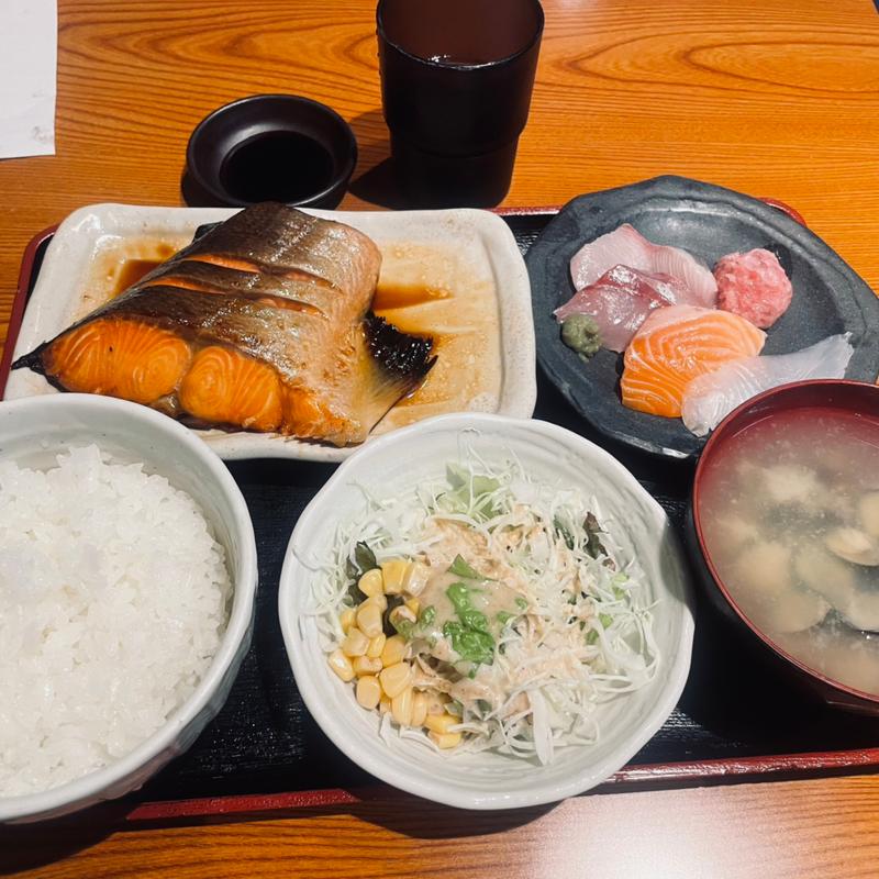 銀ジャケ照焼き・小刺身(秋葉原漁港 快海 （あきはばらぎょこう かいかい）)