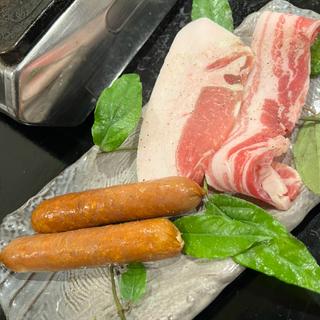 あぐー豚盛り合わせ(焼肉金城 石垣島大川店)