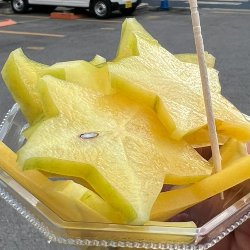 スターフルーツ(石垣市公設市場)