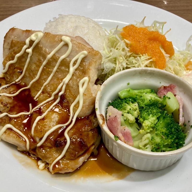 照りマヨチキン &ベーコンブロッコリー(デニーズ 墨田堤通り店)