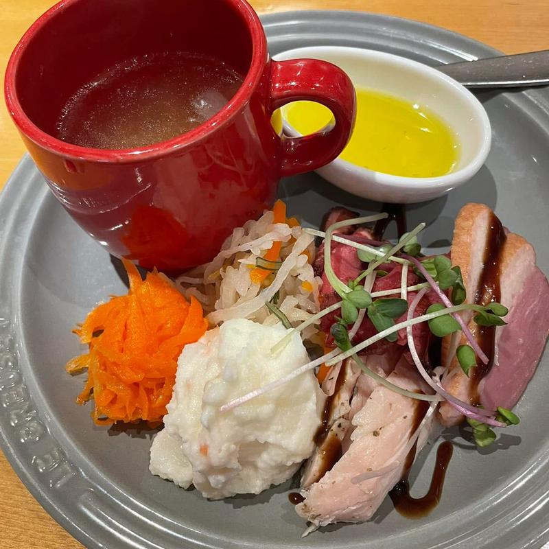 三種のデリランチプレート メインプレート(カジュアルイタリアン美鈴屋)