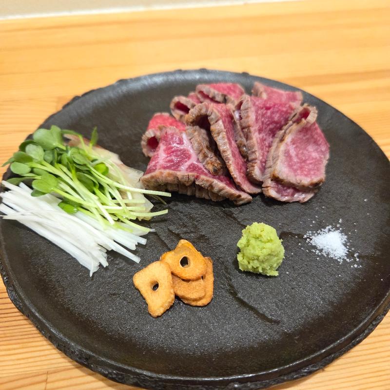 宮崎牛のタタキ(さるぅ)