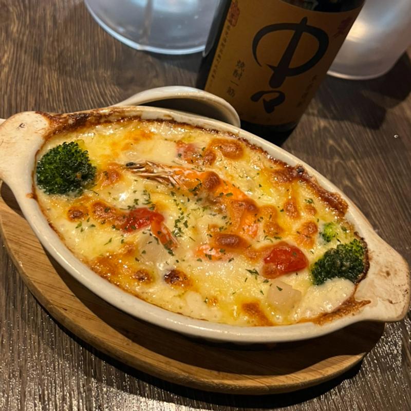 シーフードグラタン(旬鮮酒肴 あら磯)