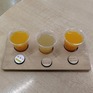 みかんジュース三種飲み比べ(道の駅 パーク七里御浜 )