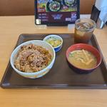 牛丼ランチセット【お新香】(すき家 足利南大町店)