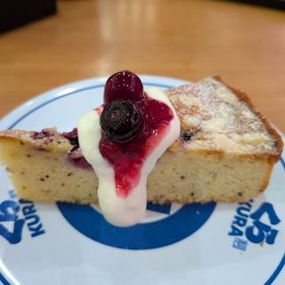 ラズベリーケーキ(くら寿司 世田谷馬事公苑店)