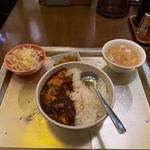 麻婆豆腐丼(餃子専科Lee 新宿本店 （ギョウザセンカリー）)