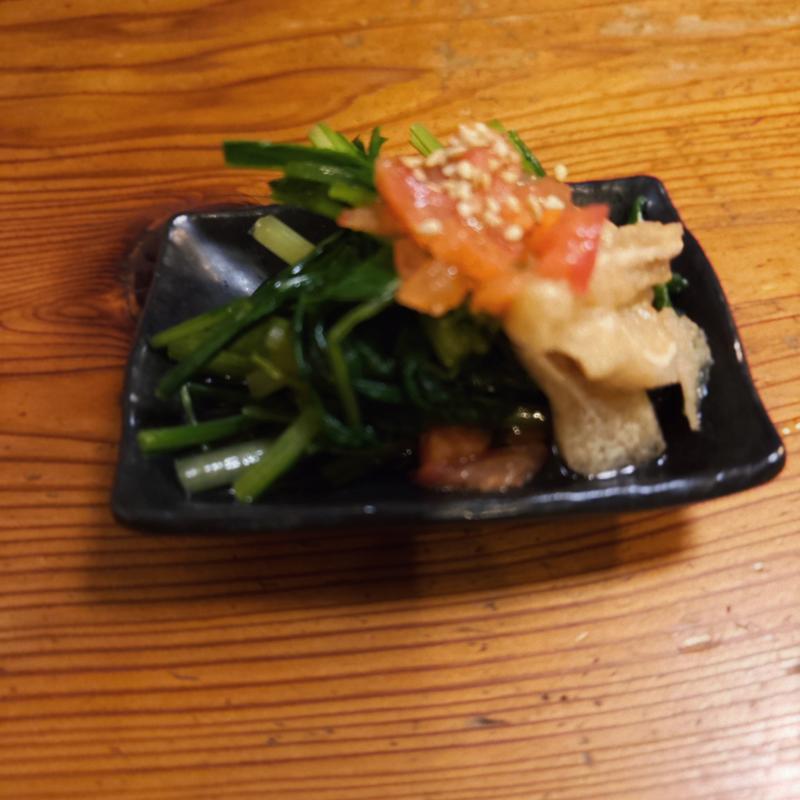 (居腹じらいや)