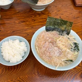 ネギチャーシューメン、半ライス(ラーメンショップ 牛久結束店 )