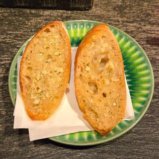 ガーリックトースト(1ヶ)(cucina cucina クチーナクチーナ)