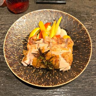 大山鶏もも肉の香草焼き(cucina cucina クチーナクチーナ)