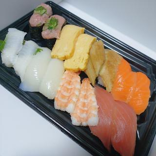 スシローお手頃セット8種(2人前)