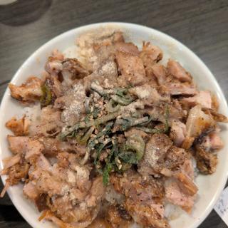 チャーシュー丼