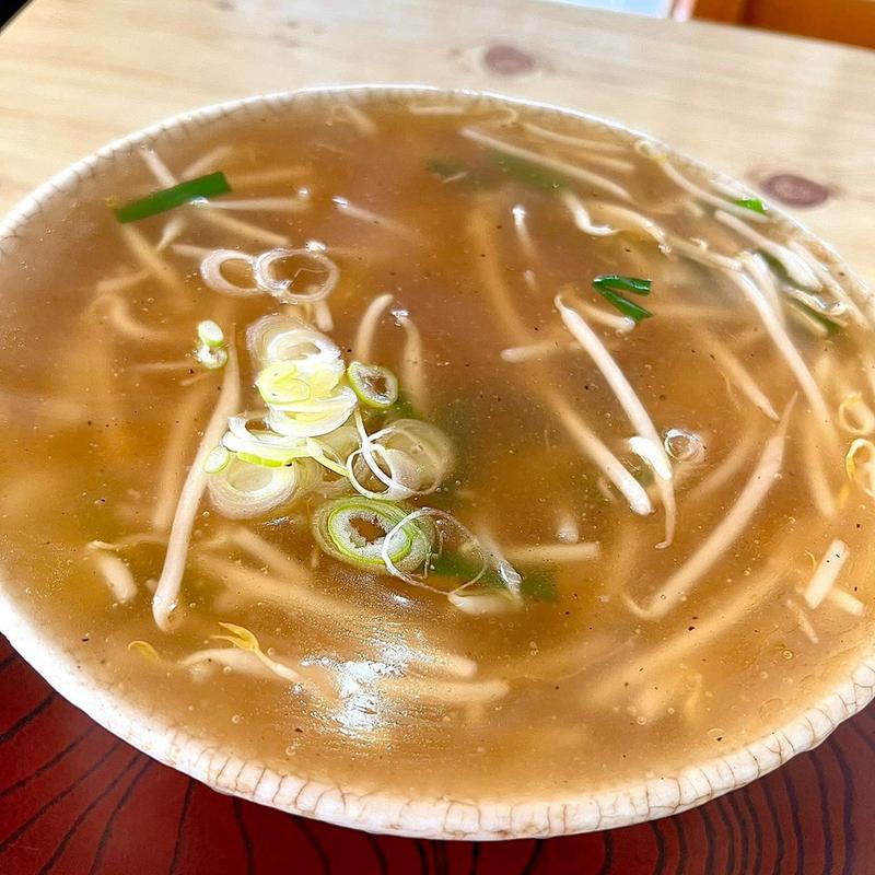 もやしワンタン麺(山辺栄屋支店)