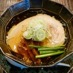 だし中華・醤油味(古民家ヌードゥル 黒揚羽森住)