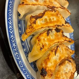 餃子6個　クーポン無料(中国ラーメン揚州商人 イオンレイクタウンmori店)