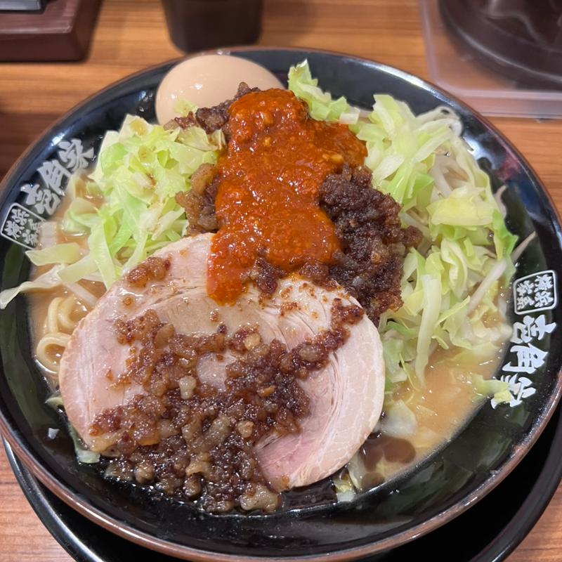 赤辛家系ラーメン(壱角家)