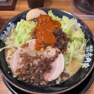 赤辛家系ラーメン