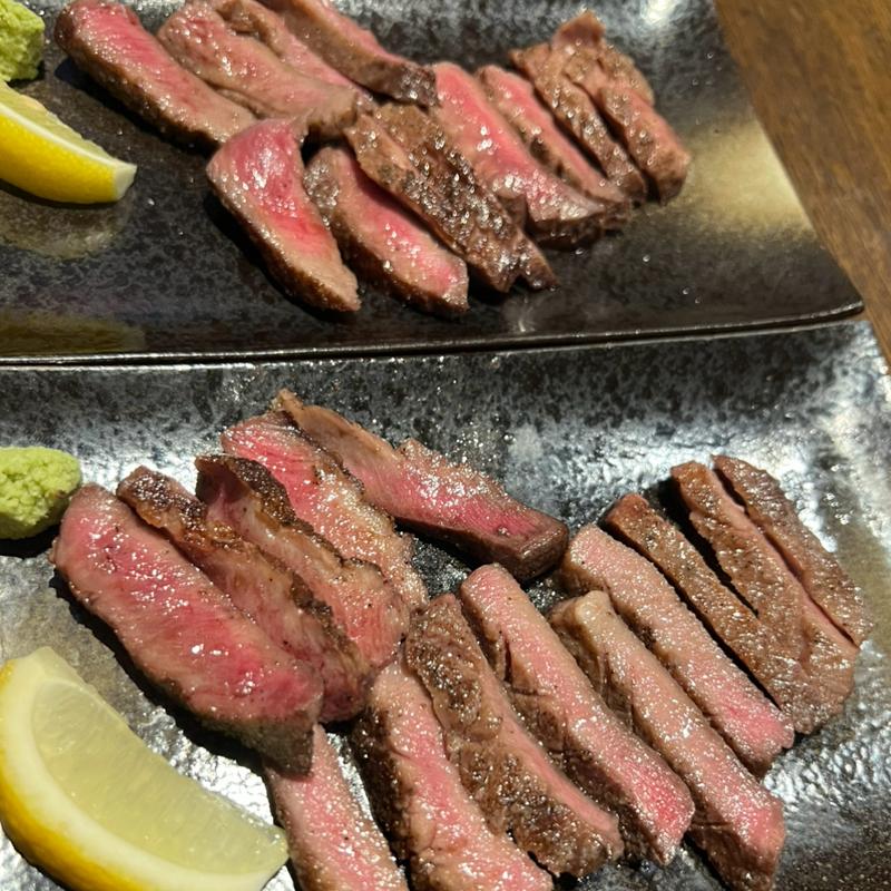 厚切り牛タン焼き　イチボステーキ(福酒場)