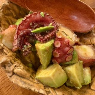 タコとアボガド和え