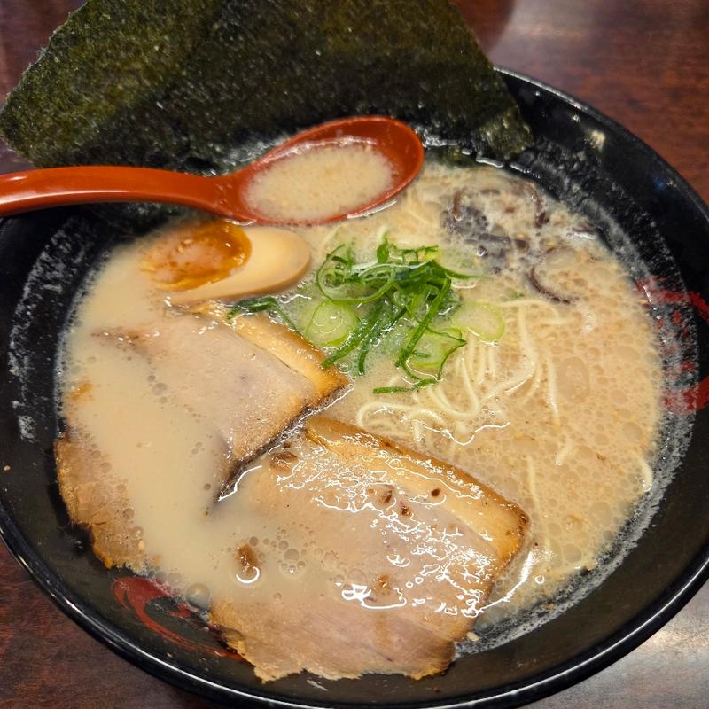 鬼旨とんこつ(らーめん五九○ 戸次店)