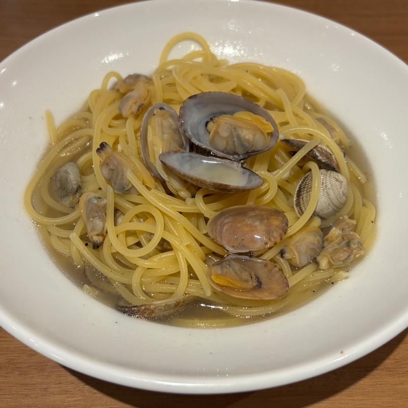 黒胡椒を効かせたあさりのスープ仕立て(カプリチョーザ ららテラス北綾瀬店)