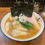 ワンタンメン(豚骨蒼翔)