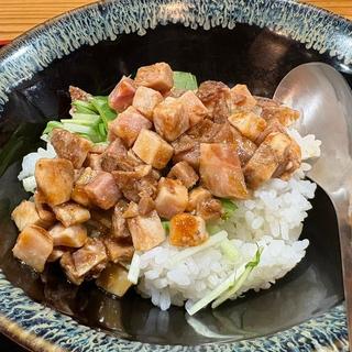 チャーシュー丼