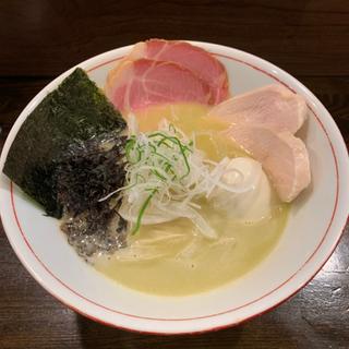 本日の限定　クリーミー牡蠣そば(麺屋 喜楽明人)